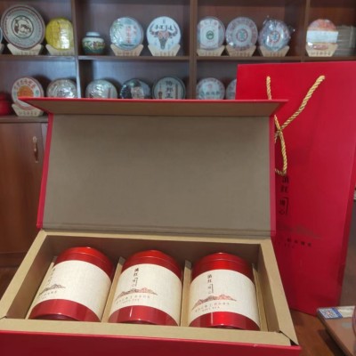 红茶礼盒装 🎁古树红100克 大金针100克 金螺100克