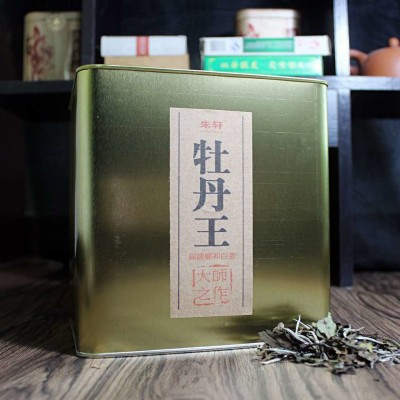 300克，2017年牡丹王白茶