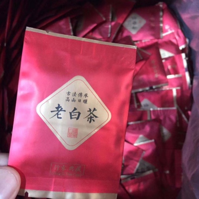 2012年寿眉饼干茶