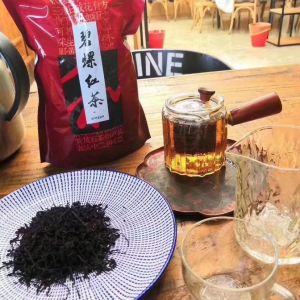 苏州东山洞庭碧螺红茶自产自销，品质保证，一包250g